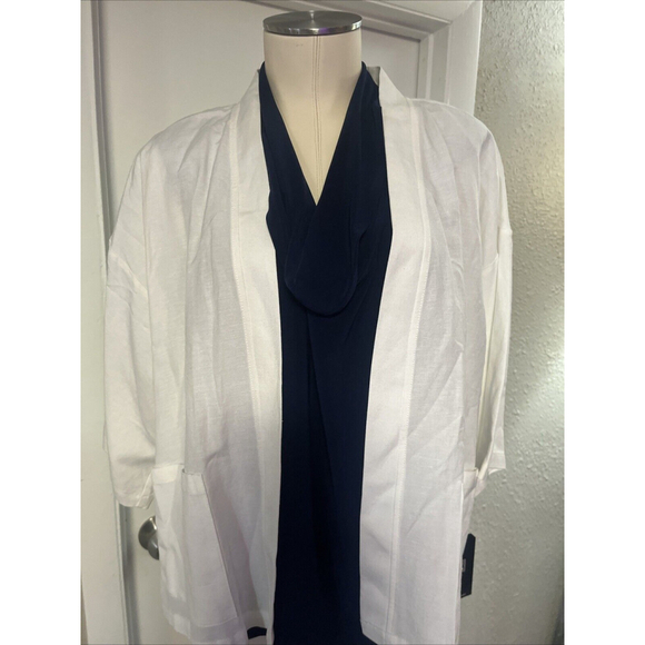 Linen Jacket In White BY Clara Sun Woo Size NWT - Picture 2 of 11